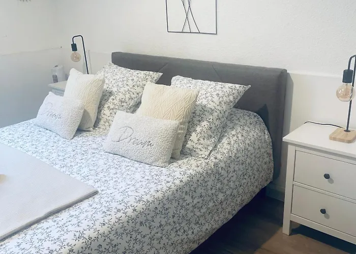 Appartement Authentique Coeur De Ville Sete