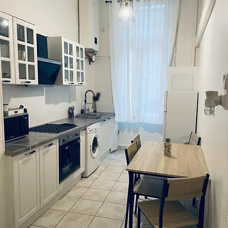 Appartement Authentique Coeur De Ville Sète Extérieur photo