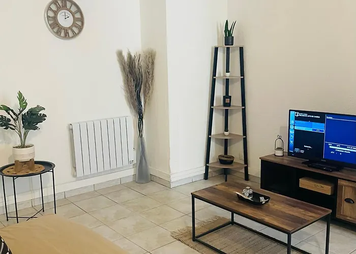 Appartement Authentique Coeur De Ville Sete